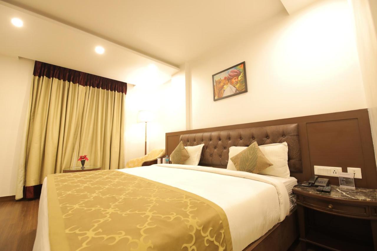 Airport Hotel Bollywood Paradise 뉴델리 외부 사진