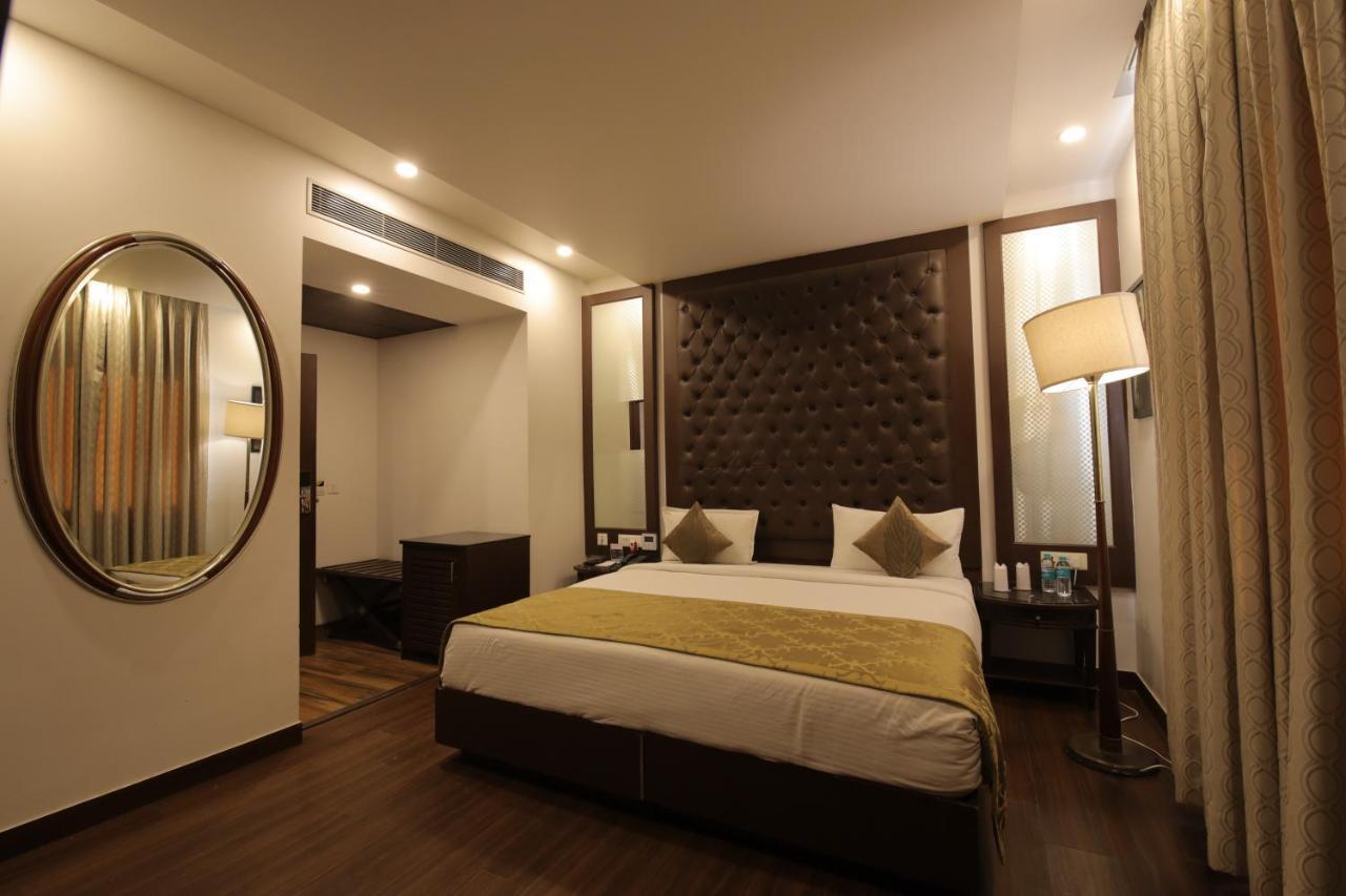 Airport Hotel Bollywood Paradise 뉴델리 외부 사진